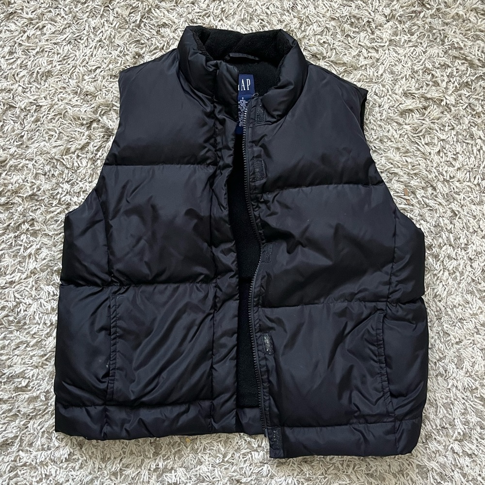 Gap Puffer Vest - Small